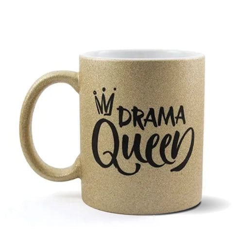Taza personalizada "Drama Queen" feita em cerâmica de alta qualidade.